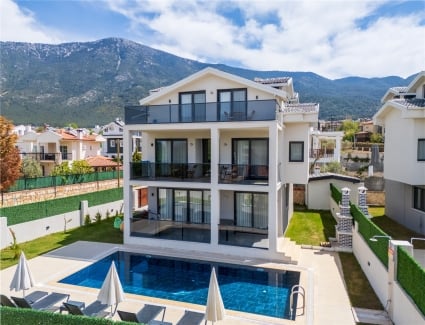 Villa Ariassos 1